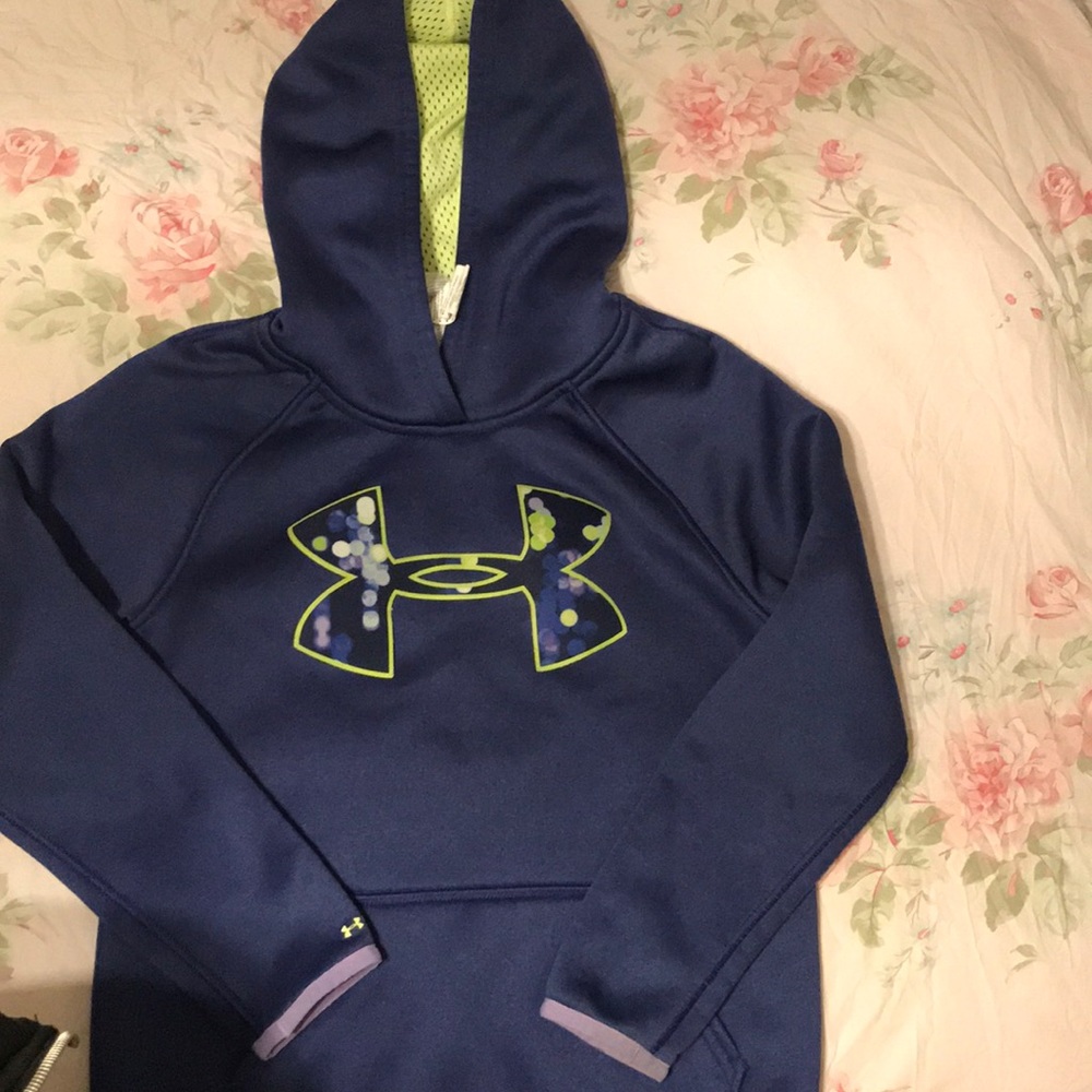 Youth XS under Armour Hoodie